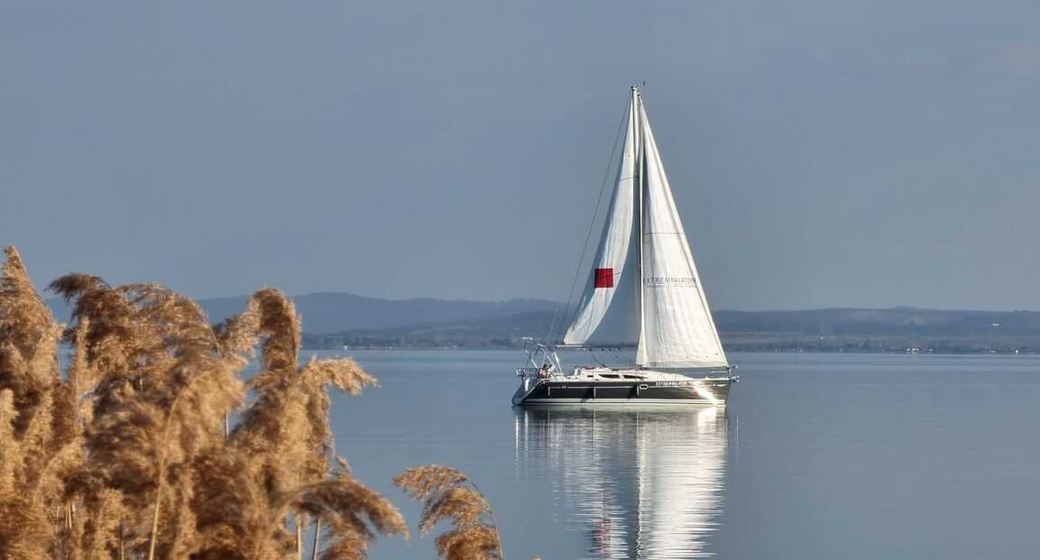 Hol érdemes ingatlant venni a Balatonnál, ha nem csak nyaralónak szánod?