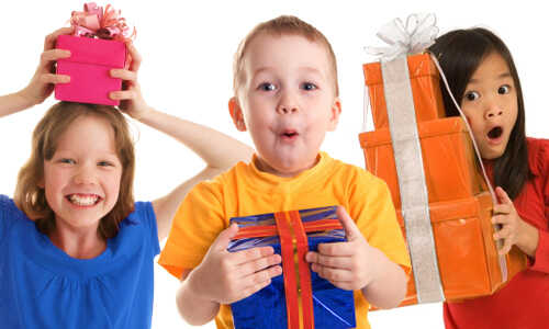 Ajándékötletek gyerekeknek: így vásárolj ajándékot ismerősöd gyermekének 
